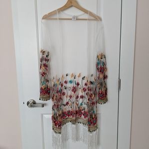 🌷Floral Embroidered Kimono